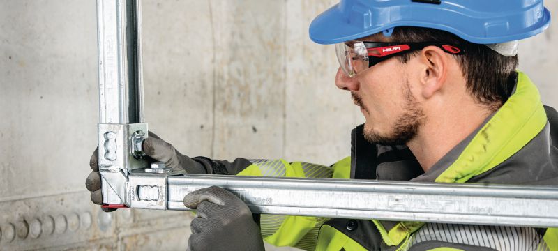 MQN-C Galvanized channel connector for joining any elements with a butterfly opening Applications 1