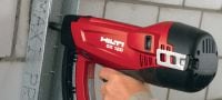 X-GN MX Concrete nails (collated) Collated nails for fastening to concrete and other base materials using the GX 120 gas nailer Applications 3
