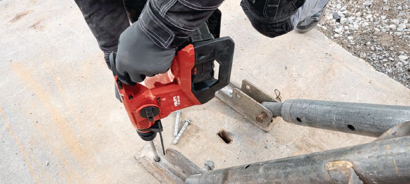 TE 30-22 Cordless rotary hammer Powerful cordless SDS Plus (TE-C) rotary hammer with Active Vibration Reduction and Active Torque Control for concrete drilling and chiselling (Nuron battery platform) Applications 1