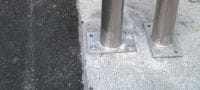 HSA-R Stainless steel wedge anchor High-performance wedge anchor for everyday static loads in uncracked concrete (A4 stainless steel) Applications 2