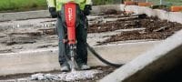 TE 3000-AVR Heavy-duty electric jackhammer Exceptionally powerful Hex 28 electric jackhammer for heavy-duty concrete floor demolition Applications 2